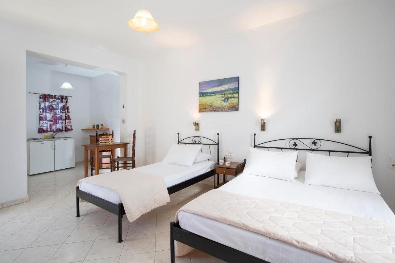 Spacious Studios Lefkada Mountain View Near Beach Dragano Bagian luar foto