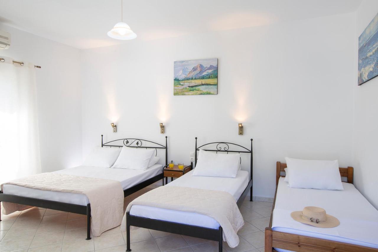 Spacious Studios Lefkada Mountain View Near Beach Dragano Bagian luar foto